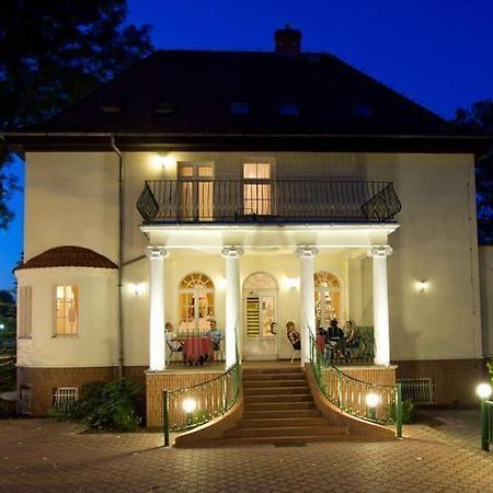 Adria Bed & Breakfast Myślibórz Exterior foto